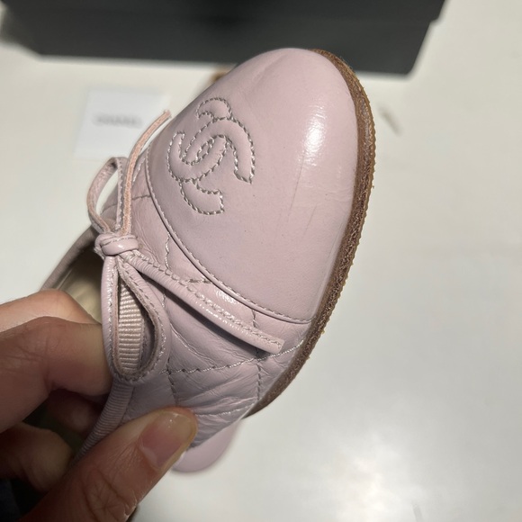 CHANEL Light Pink Quilted Flats - Picture 13 of 15